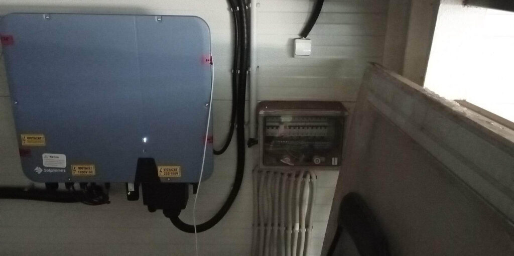 40KW-os napelemes inverter megtáplálása