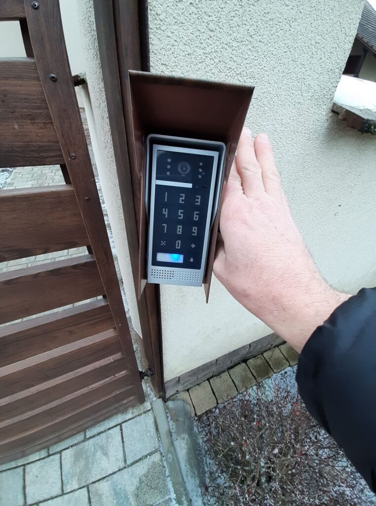 Videó kaputelefon kültéri egysége